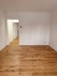 Einzigartiges Wohnen am See – Exklusive Wohnung mit Privatgarten - Im Schlafraum. 1_