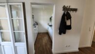 Gepflegte 3,5-Zimmer-Wohnung mit Loggia und Stellplatz in Offenburg zu vermieten - Sicht zur Küche