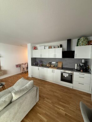 Gepflegte NEUBAU 2-Zimmer-Wohnung mit Balkon und Einbauküche in Heidenheim zu vermiten, 89520 Heidenheim, Erdgeschosswohnung