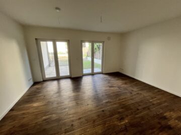 Moderne 1,5-Zimmer-Neubauwohnung mit Terrasse und Garten in Nauen, 14641 Nauen, Erdgeschosswohnung