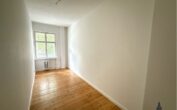 Gepflegte 3-Zimmer-Wohnung mit Balkon und praktischem Grundriss zu vermieten - Zimmer 3